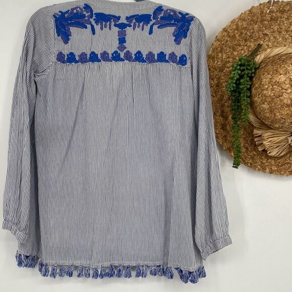 Roller rabbit Navy Pinstriped boho peasant blouse top Hand embroidered 100% Cott - Picture 10 of 14